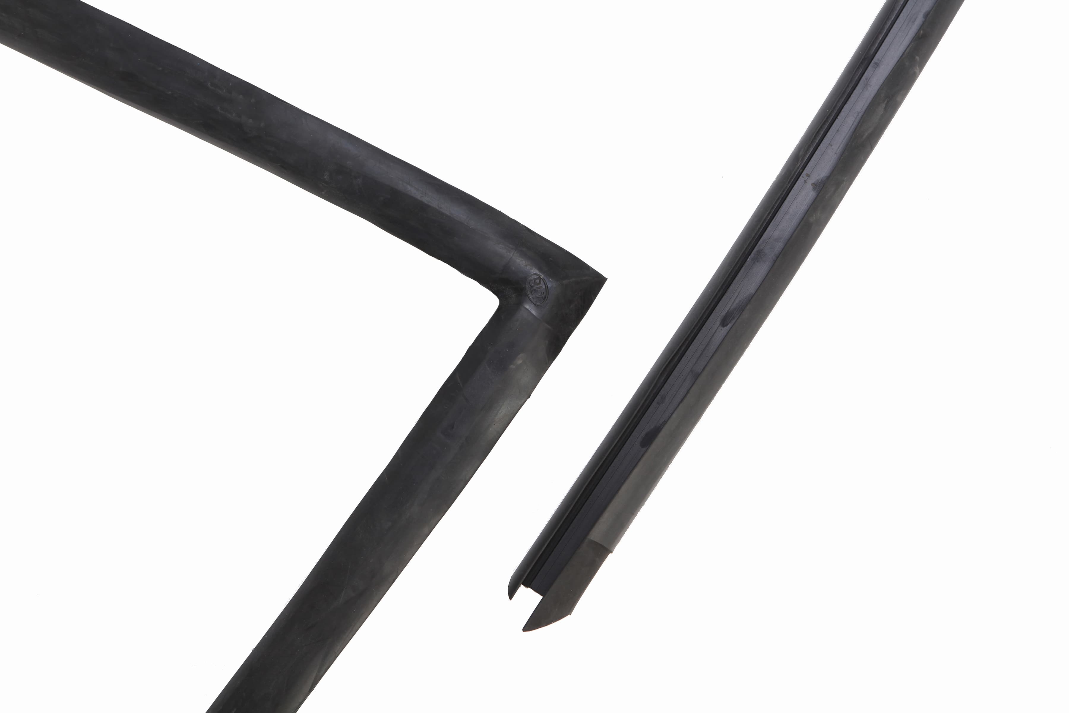 4182 INSTA Container Door Gasket Seal 2 per Set.jpg